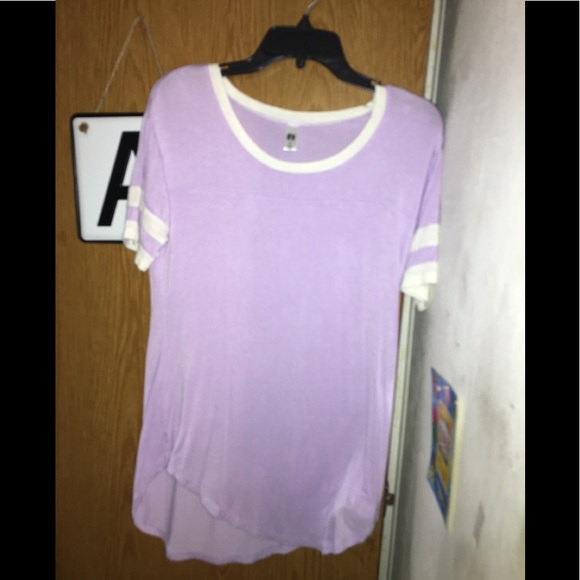 a short sleeve tie up shirt - Picture 1 of 1